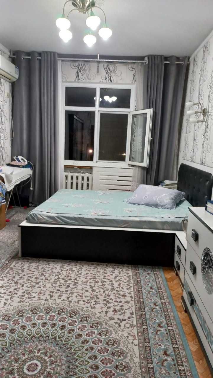 Продается 3-х ком квартира Авиасозлар 1 дом 29 ( Кадышева)