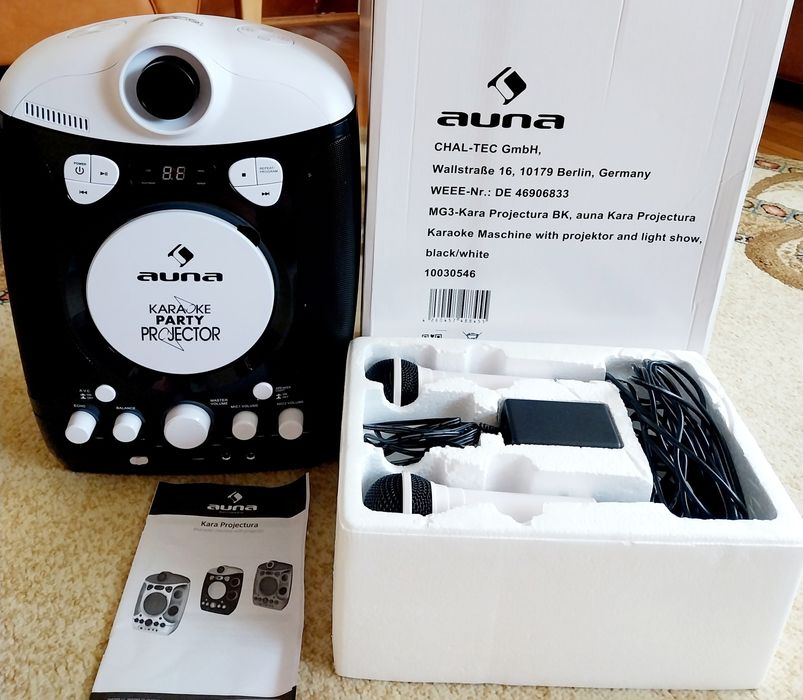 Sistem Karaoke cu proiector - nou
