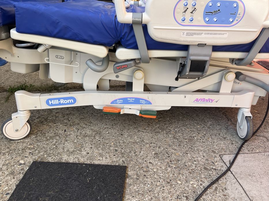 pat de spital electric  HILL-ROM Affinity 4 P3700 Birthing Bed