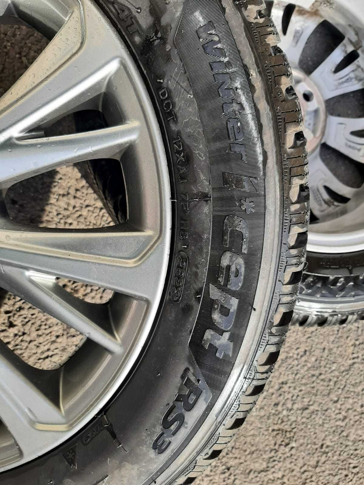 Jante cu cauciucuri iarna HANKOOK 175/65 R15 84T Toyota Yaris