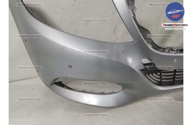 Предна броня оригинална със сензори паркинг асистент Мерцедес-Бенц С-К