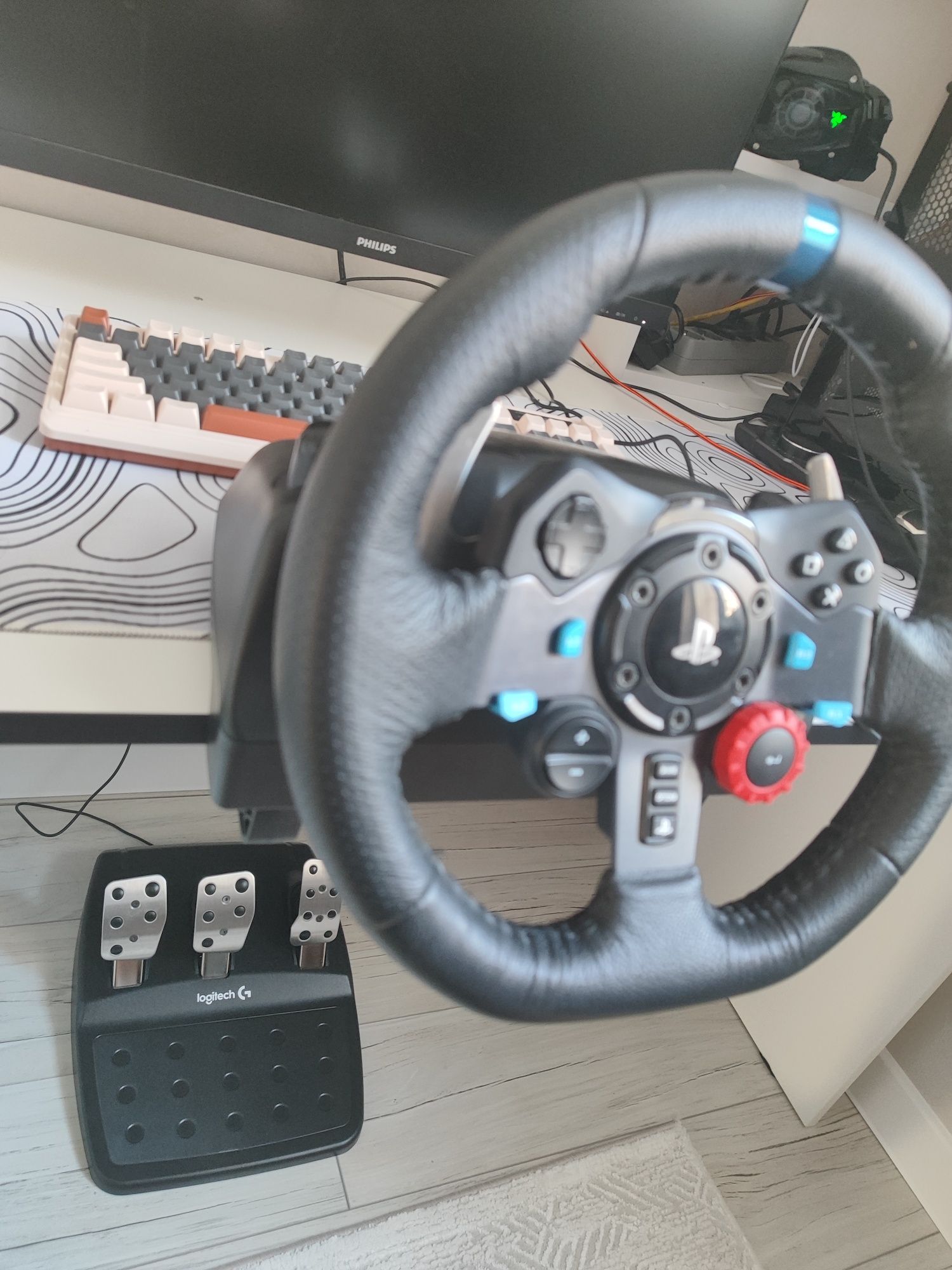 руль Logitech g29