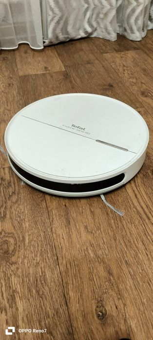 Продам робот пылесос