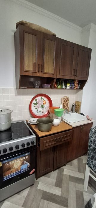 Кухонная мебель гарнитур