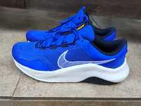 Nike Legend Essential 3, impecabili
