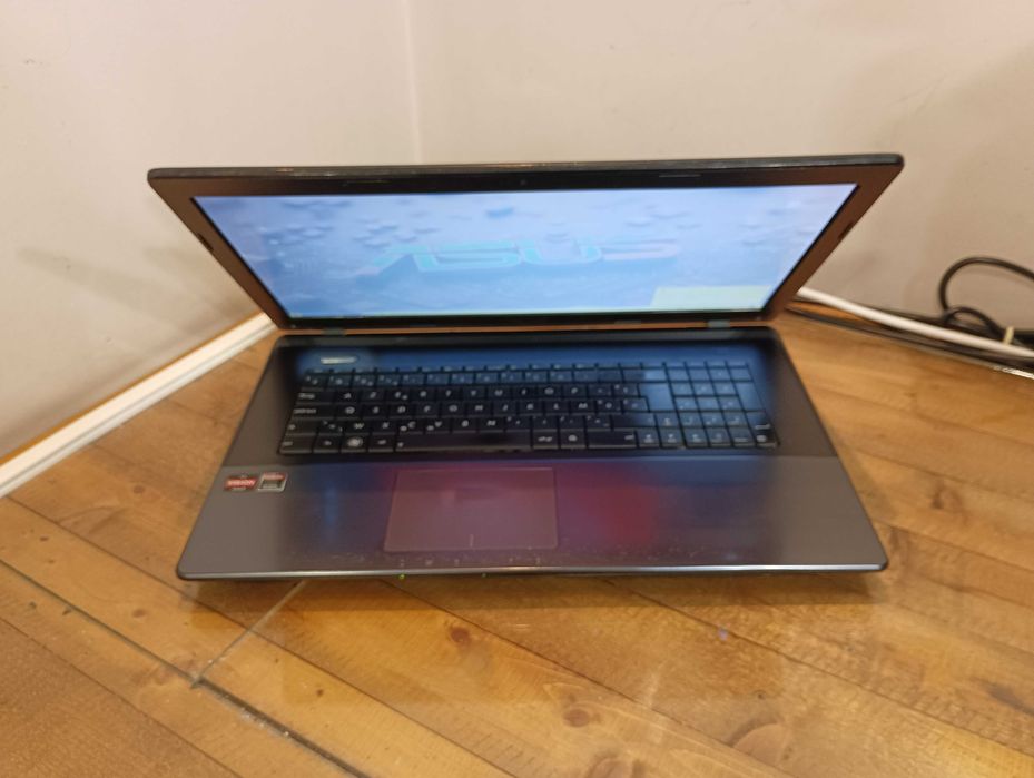 Лаптоп Asus K75DE / 17"