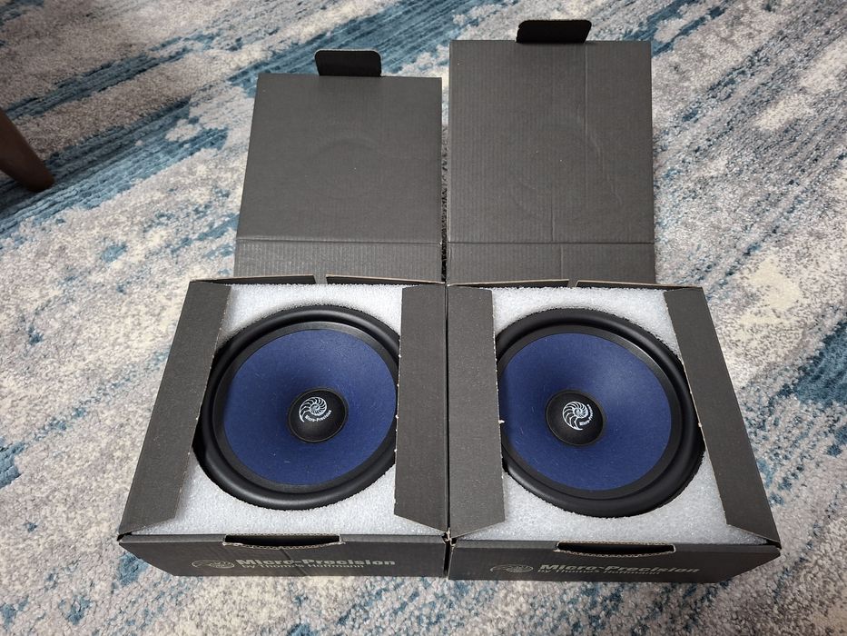 Midbasi Micro precision seria 7