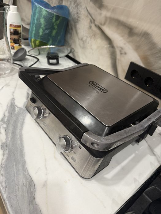 Гриль Delonghi CGH92