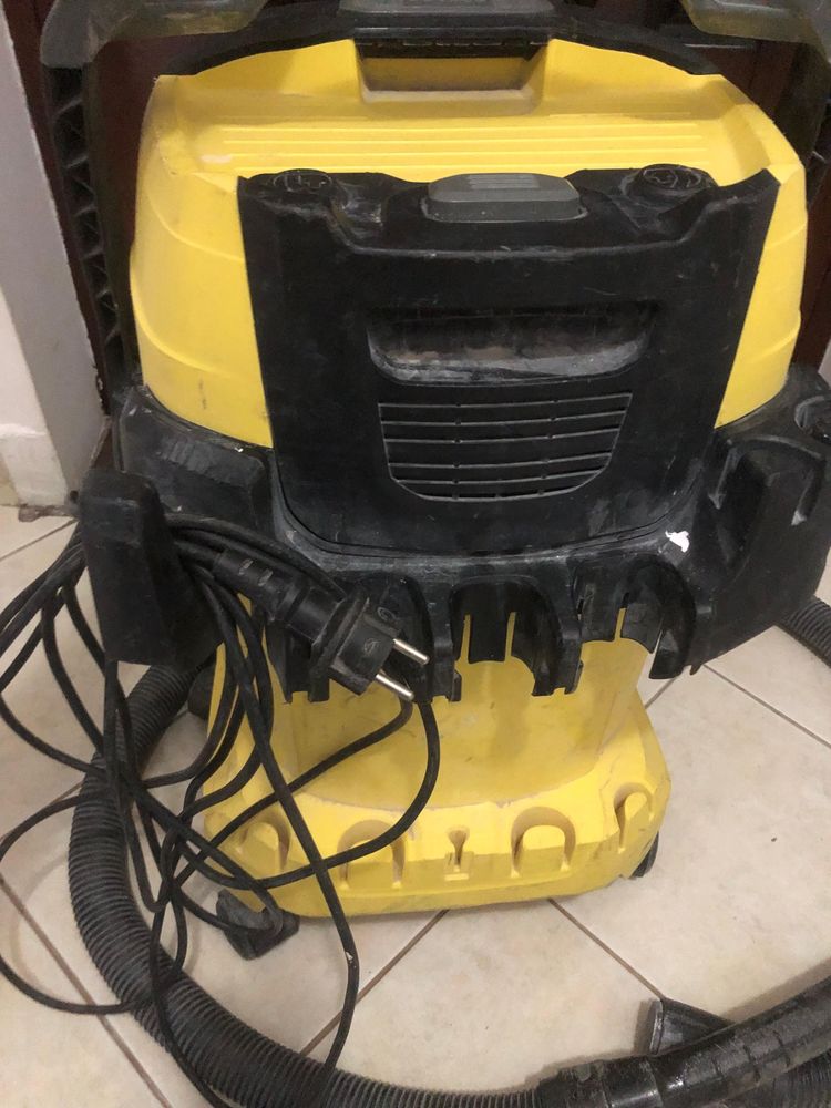 Aspirator umed uscat Karcher WD 5