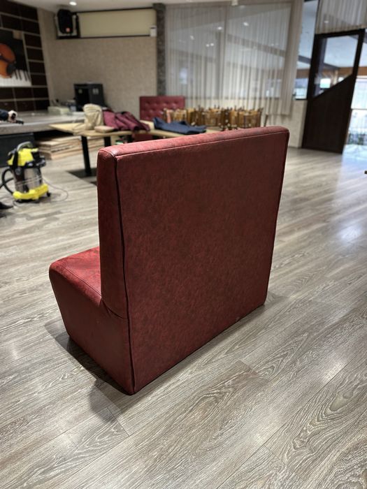 Дивани двуместни