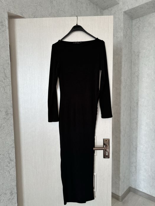 Женская одежда футболка платье юбка