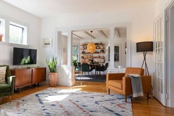 Sheriklikga Maklersiz kvartera. O'g'il bollar uchun