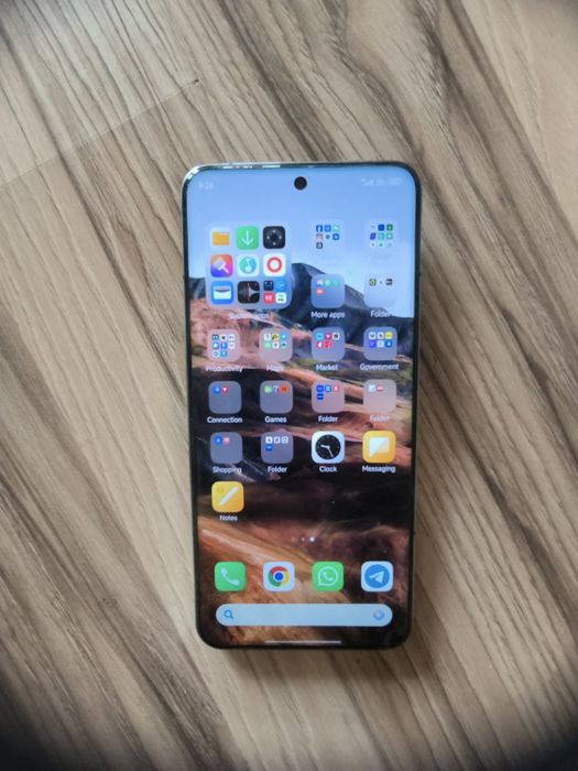 Xiaomi 14 pro flagman 16Gbt/256Gbt Light Green в отличном состоянии