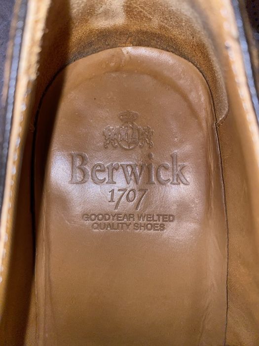 Pantofi Berwick 1707