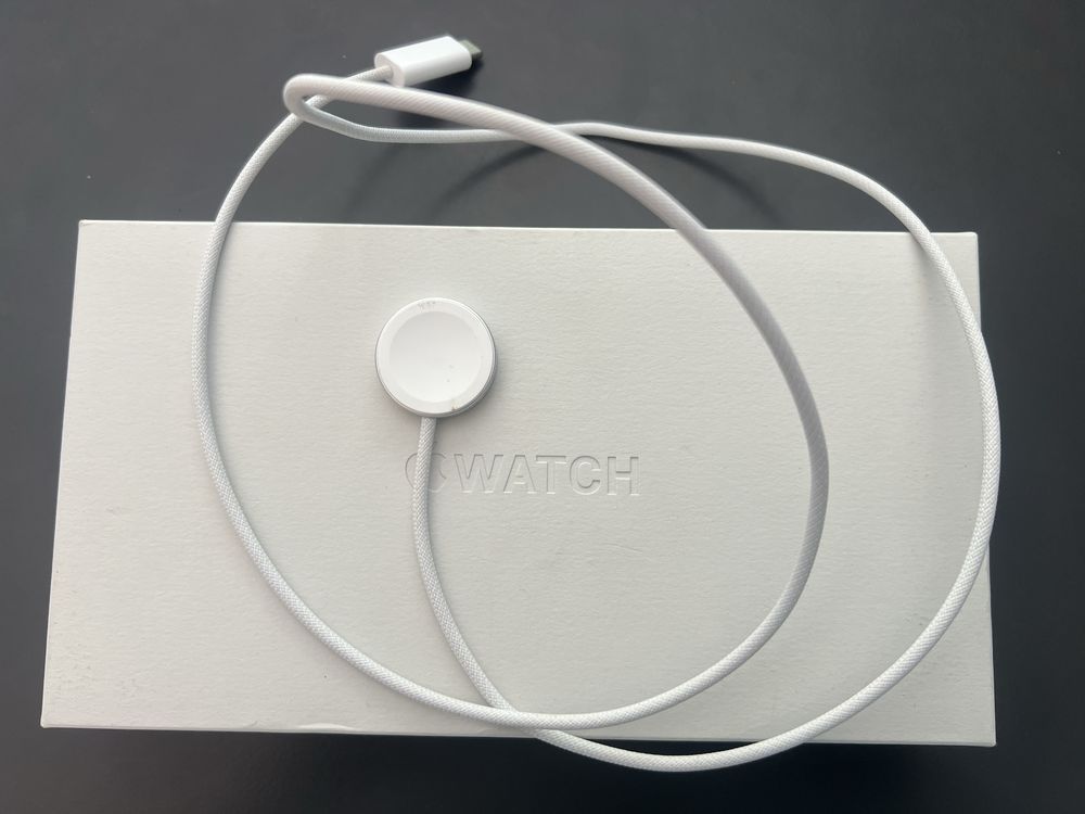 Продавам Apple Watch Ultra 2