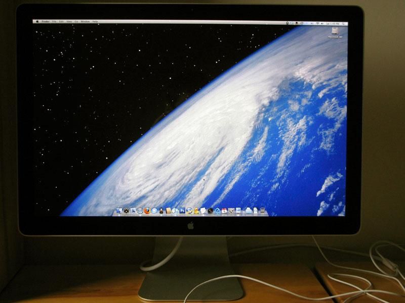Apple Cinema Display 24 + HDMI адаптер