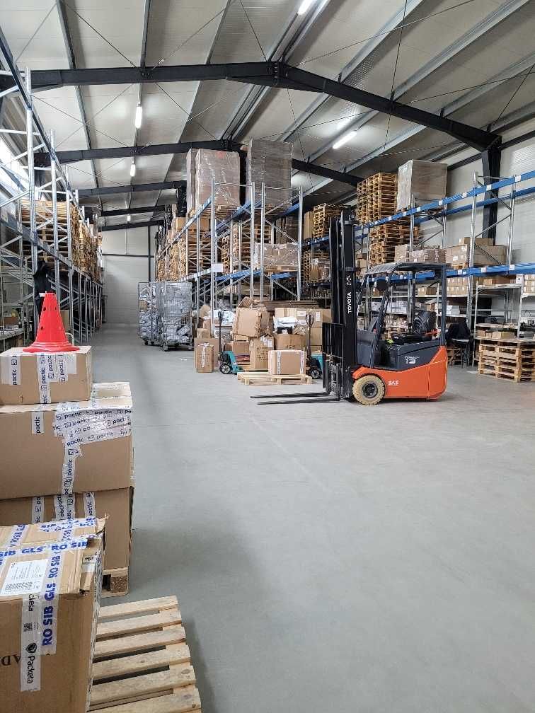 Hala 250m2 si 580m2 cu Birouri linga Sos. Borsului