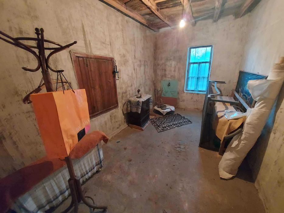 Едноетажна къща, с. Момино