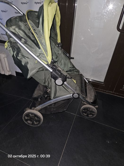 Продам детскую коляску