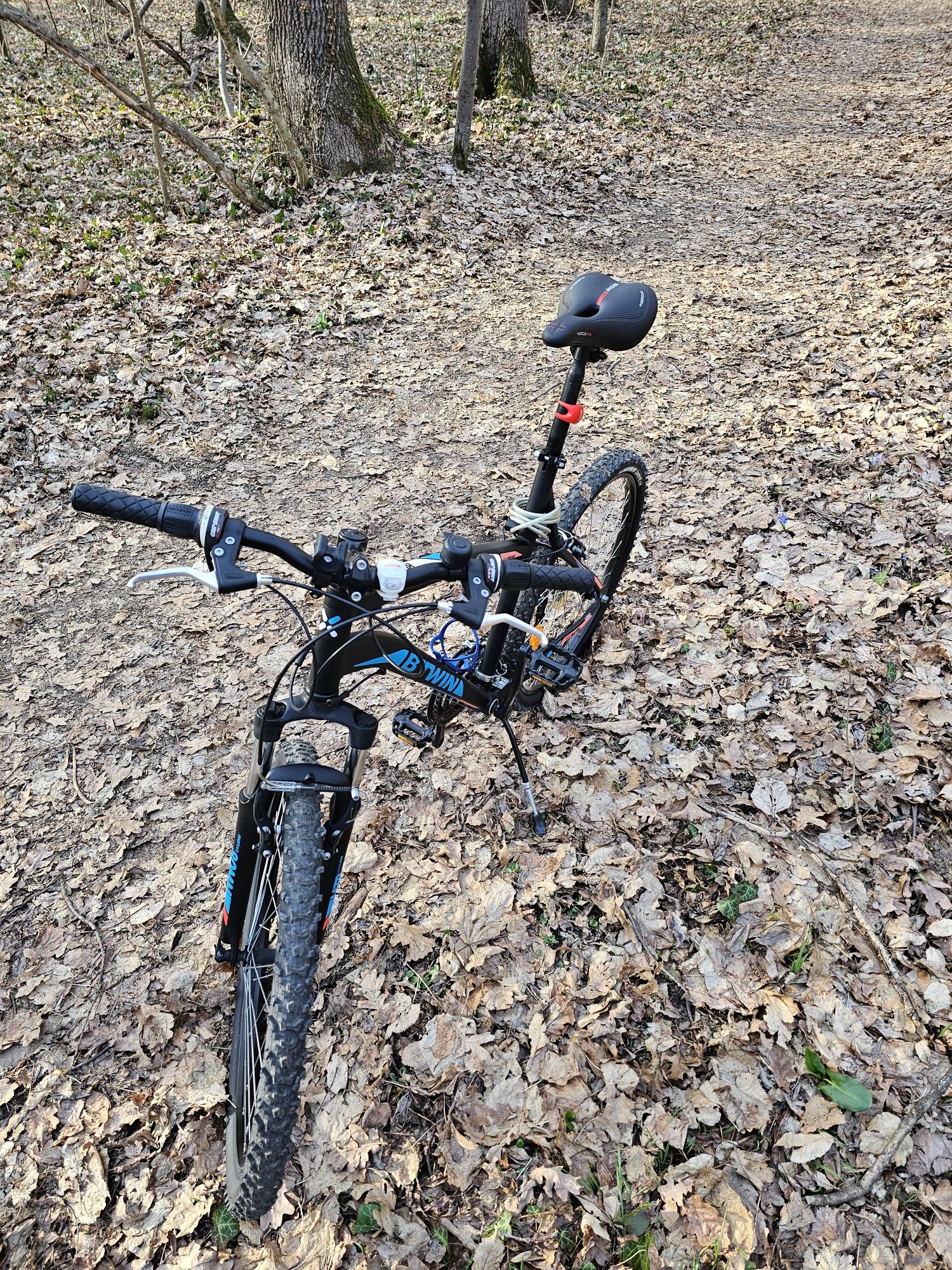 Vând bicicletă BTW VTT RR 340