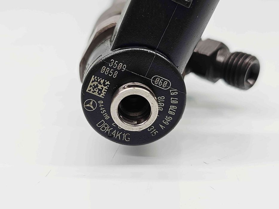 Injector  Mercedes Clasa CLK (C209) [Fabr 2002-2009] A6460700787 2.2 C