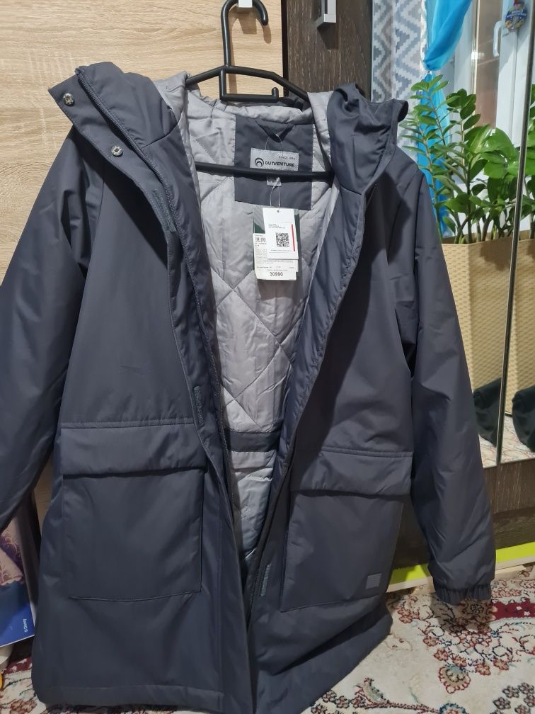 Продам новую куртку