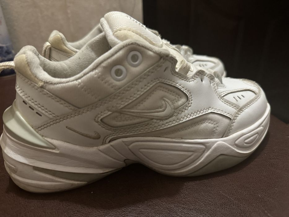 Кроссовки nike m2k
