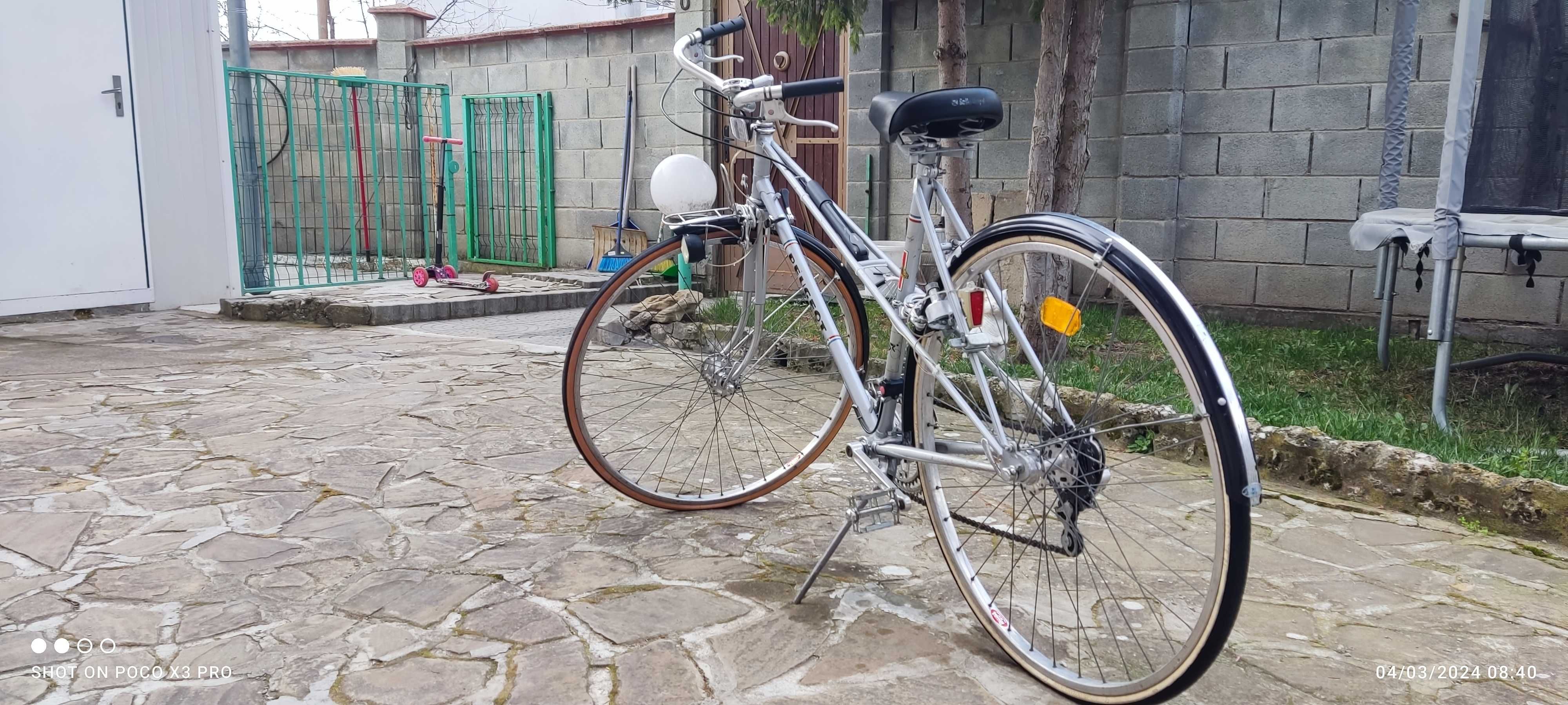 Ретро велосипед Peugeot PA65 Ladies Mixte 1970s Road Bicyclehttps