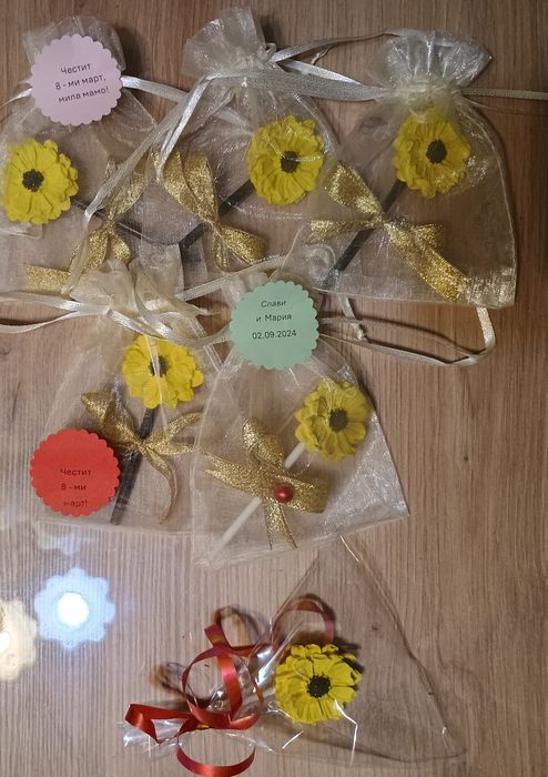 Малки подаръчета за приятел, майка и д-р.