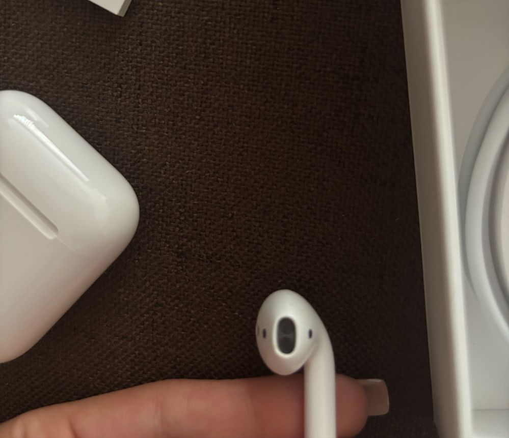AirPods 1-ва генерация