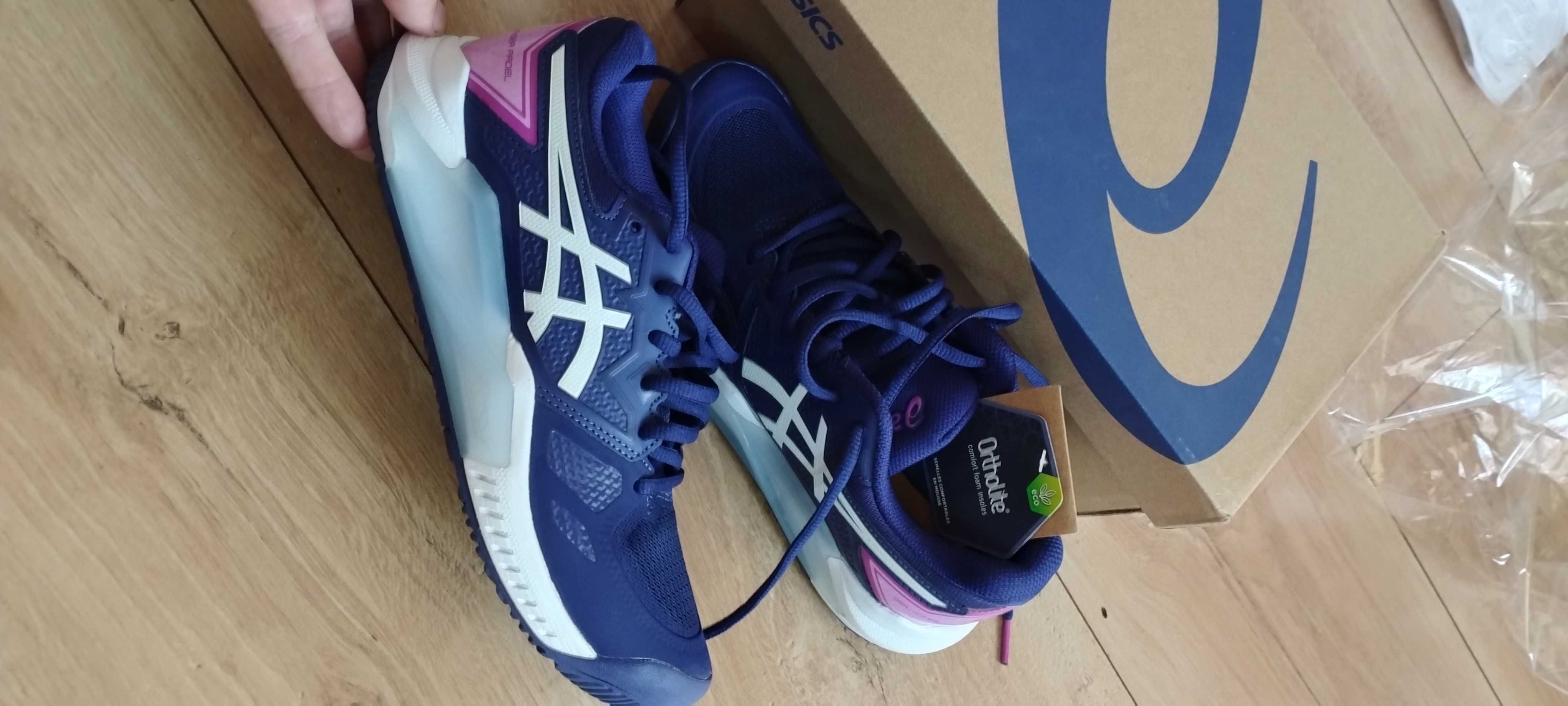 Маратонки ASICS 37
