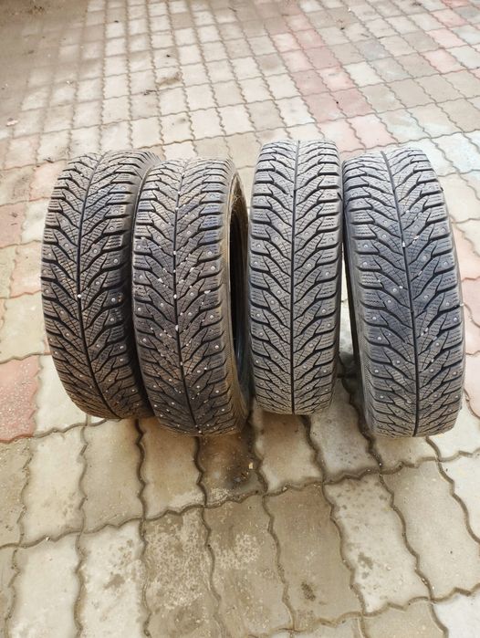 Шины зимние 175/70R13  продам