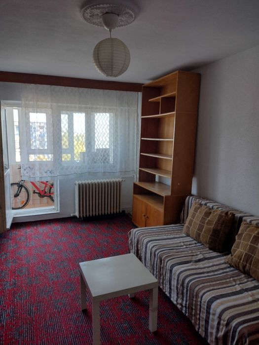 Proprietar închiriez termen lung ap. 2 camere decomandate Șos.Panduri