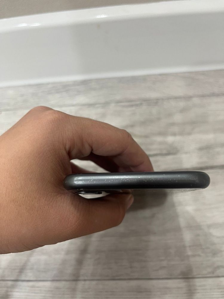iphone 11  состояние хорошее