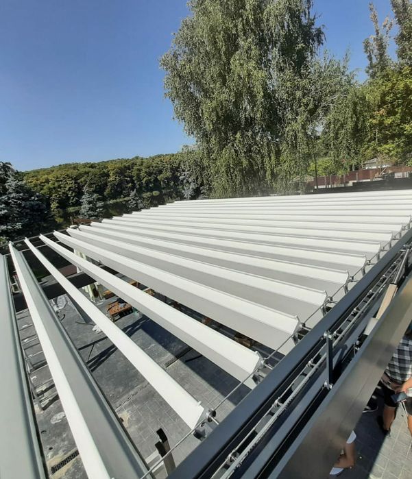 Pergola bioclimatica Rolling roof