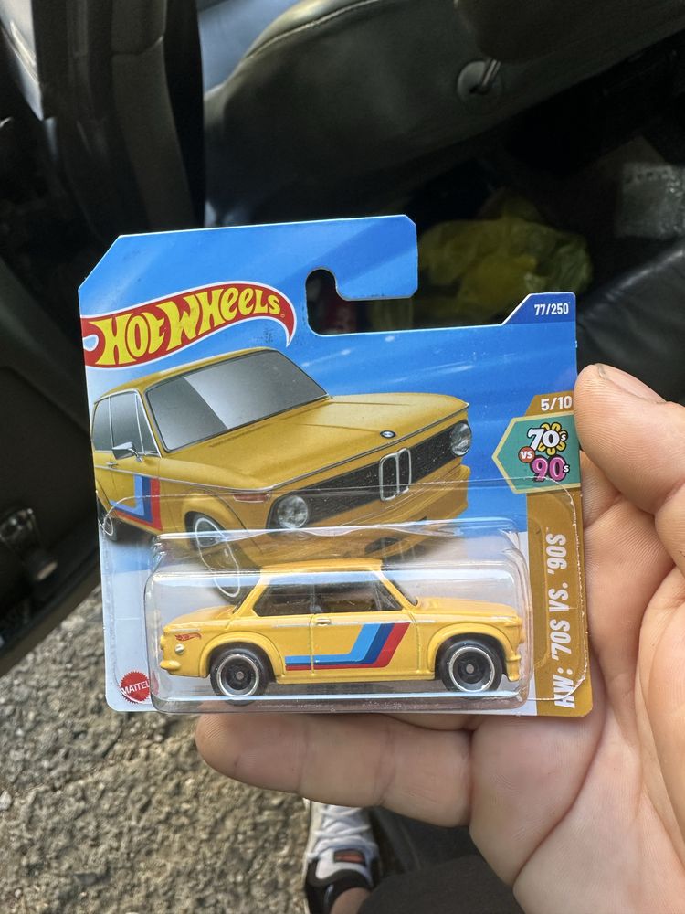 Hot wheels колички