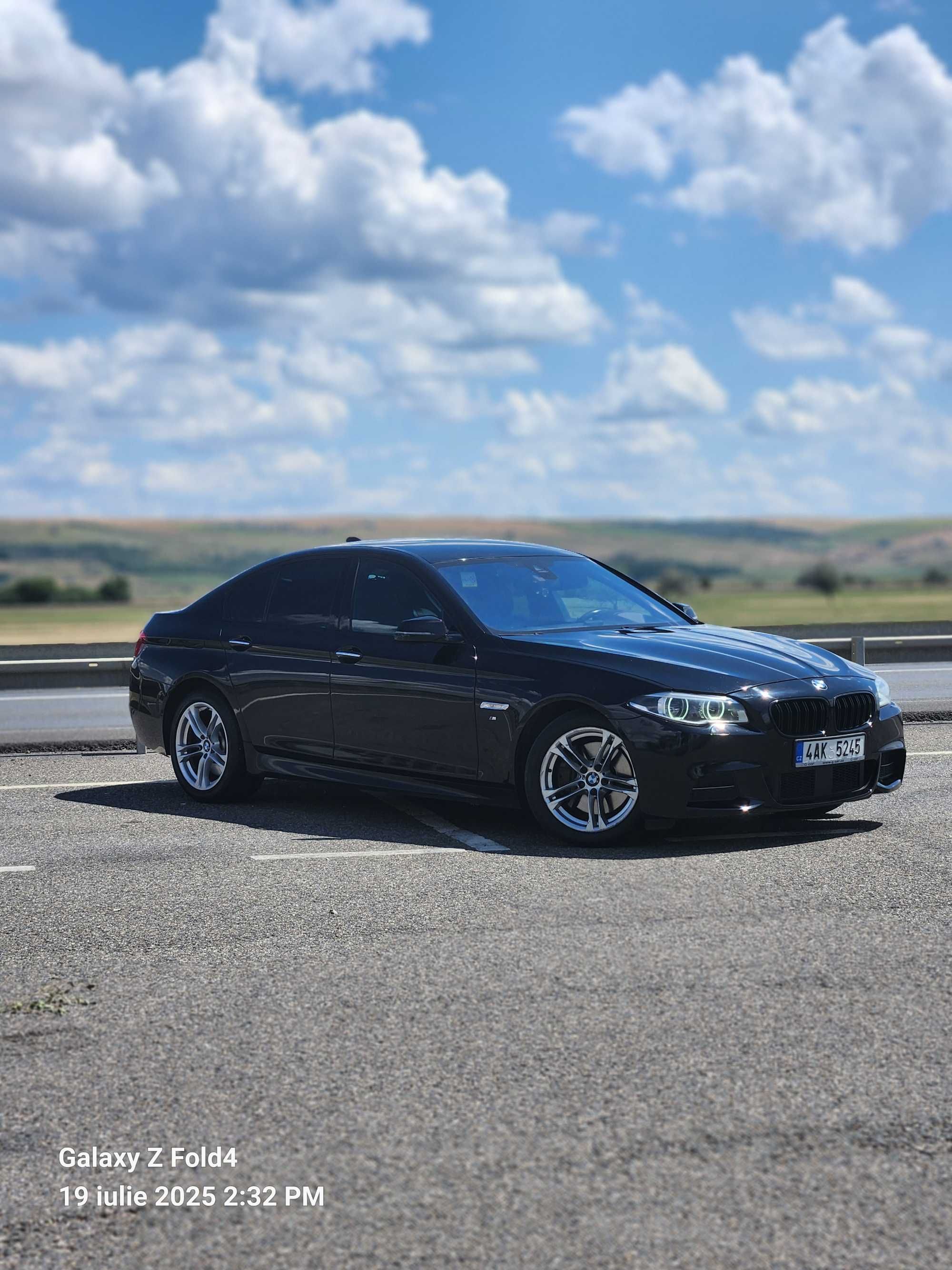 Vand Bmw 530d xdrive pachet m, stare perfecta de functionare.