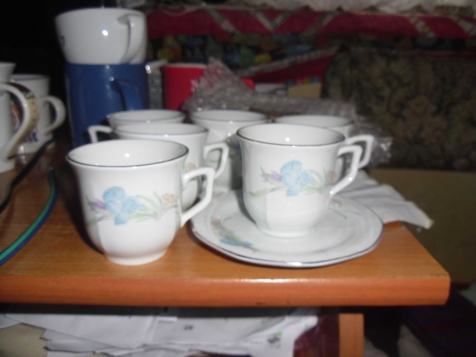 Set 7 pers cafea porte.cu floricele