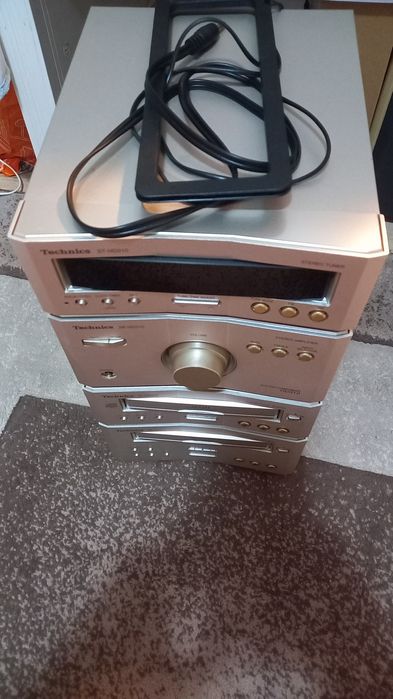 Combina muzicală Technics