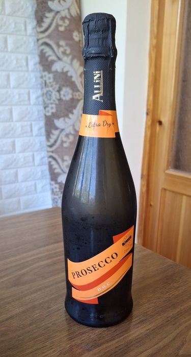 Продам итальянское Просекко.