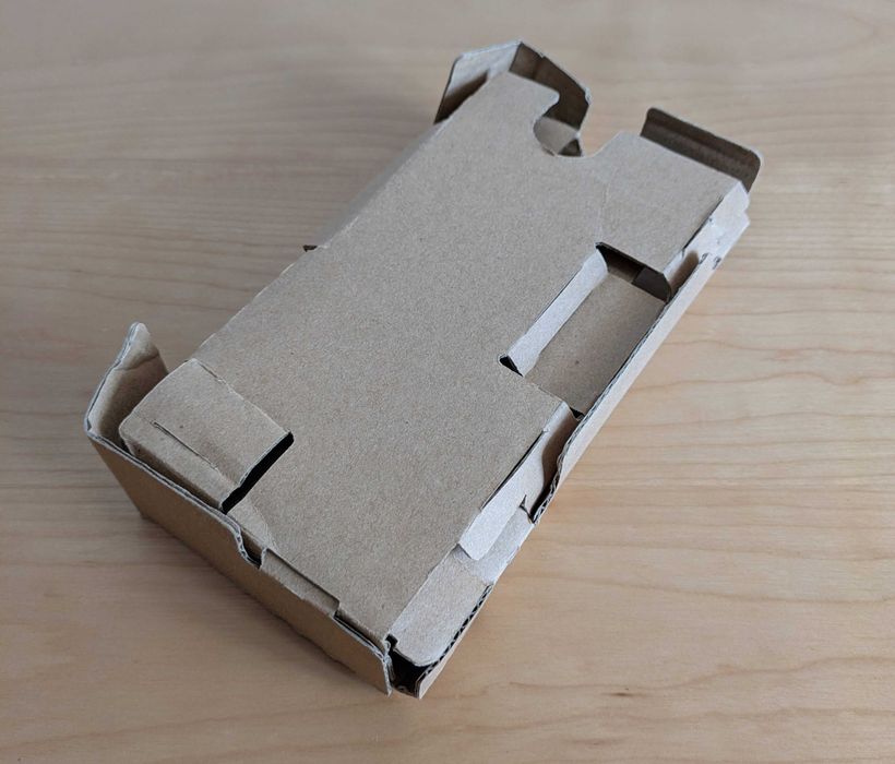 New Nintendo 3DS - Japanese box (only box, NO console / FARA consola)