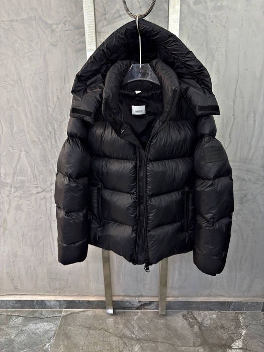 Geaca Burberry calitate Premium Husa Cadou