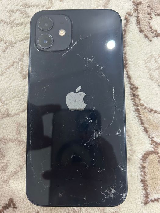 iPhone 12,продам обмен нету