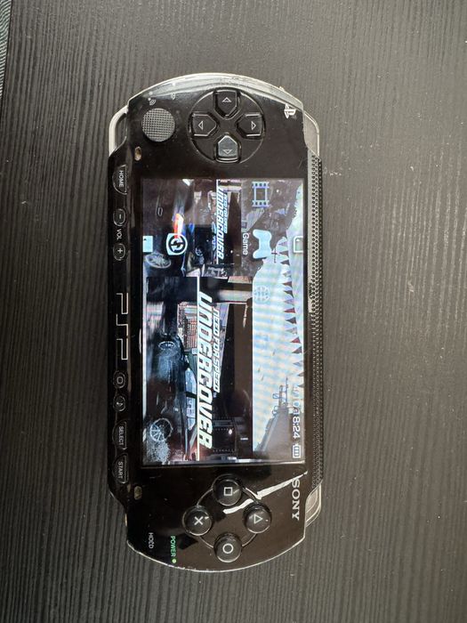 PSP 1004 Modat , baterie noua originala