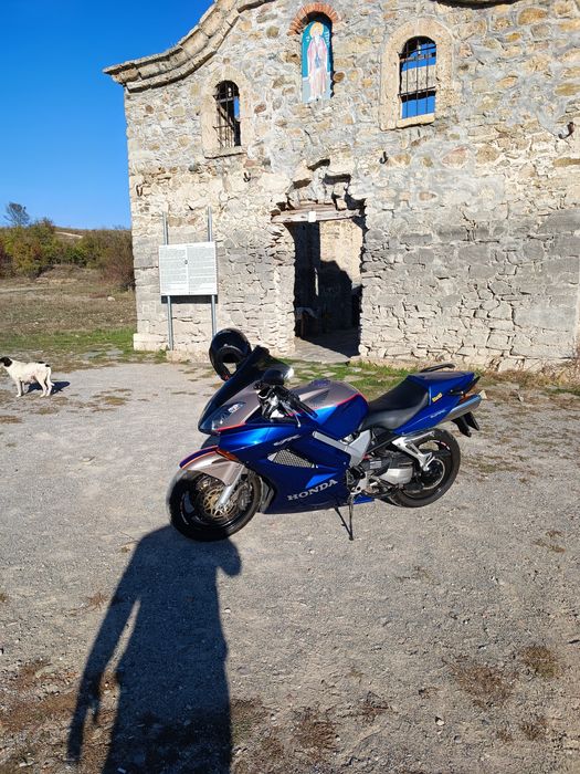 Honda vfr vtec 800