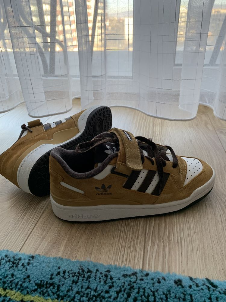 Adidas Forum Low