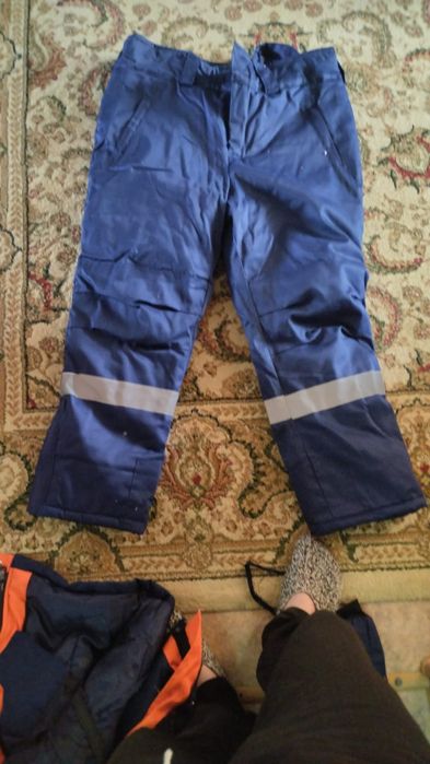 Продам спец.одежду недого