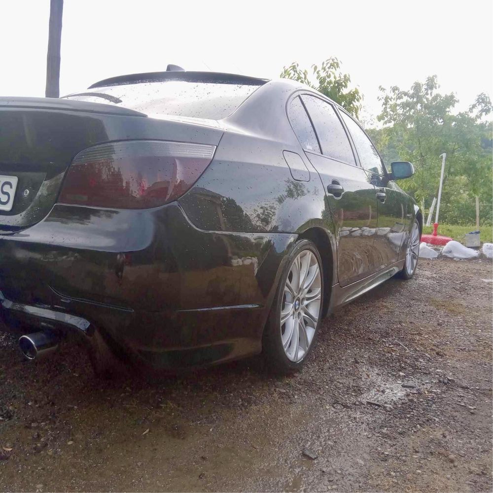 Bmw seria 5 e60 525