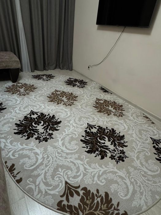 Продам качественный ковер для гостинной, в хорошем состоянии