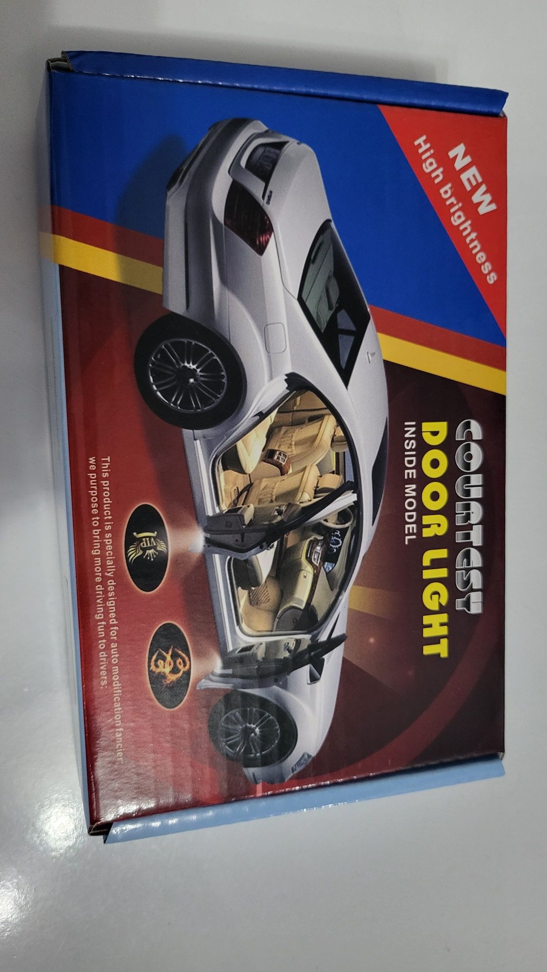 Dodge Проектори за кола ( врата)